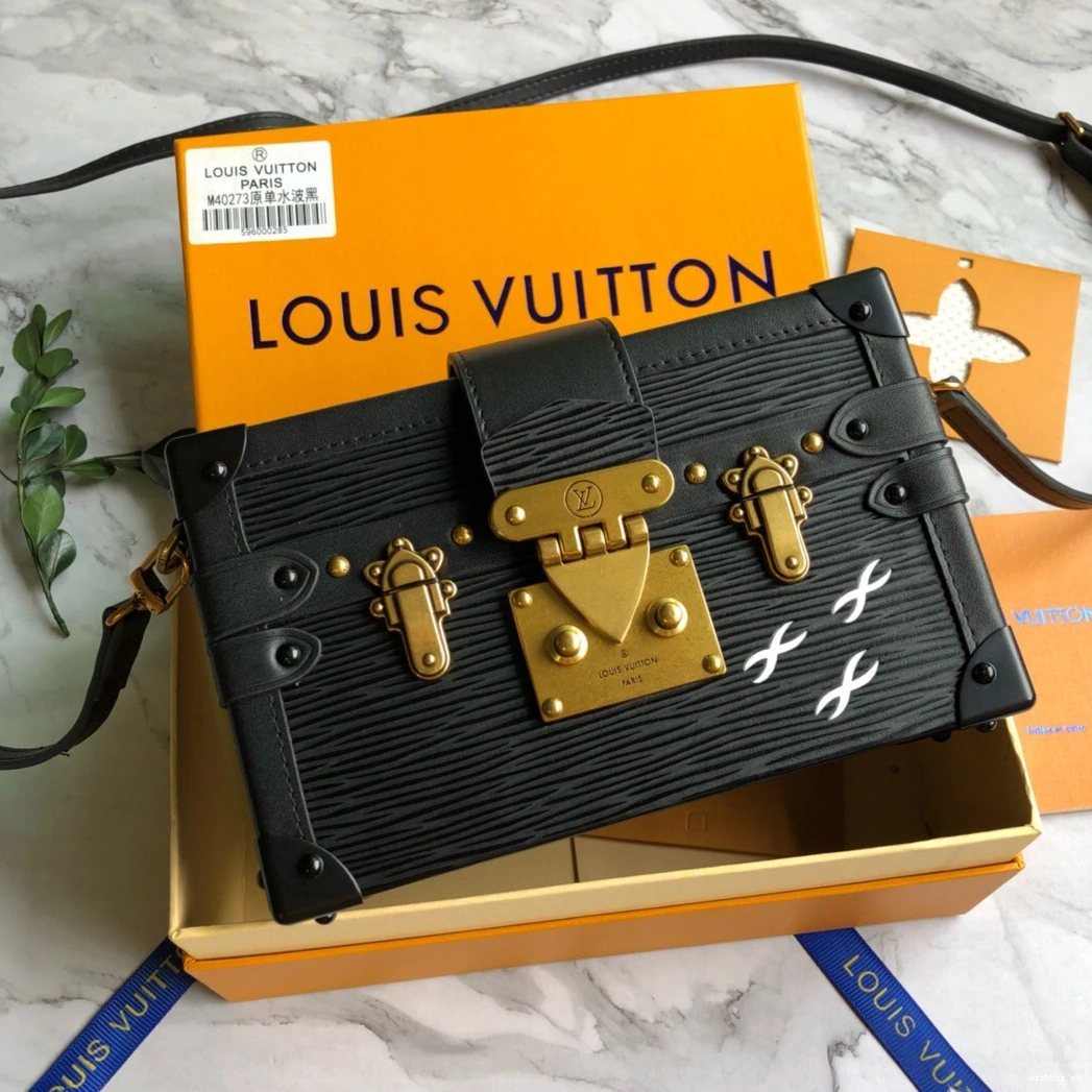 WIS VUITTON LOUIS PETITE MALLE 0823